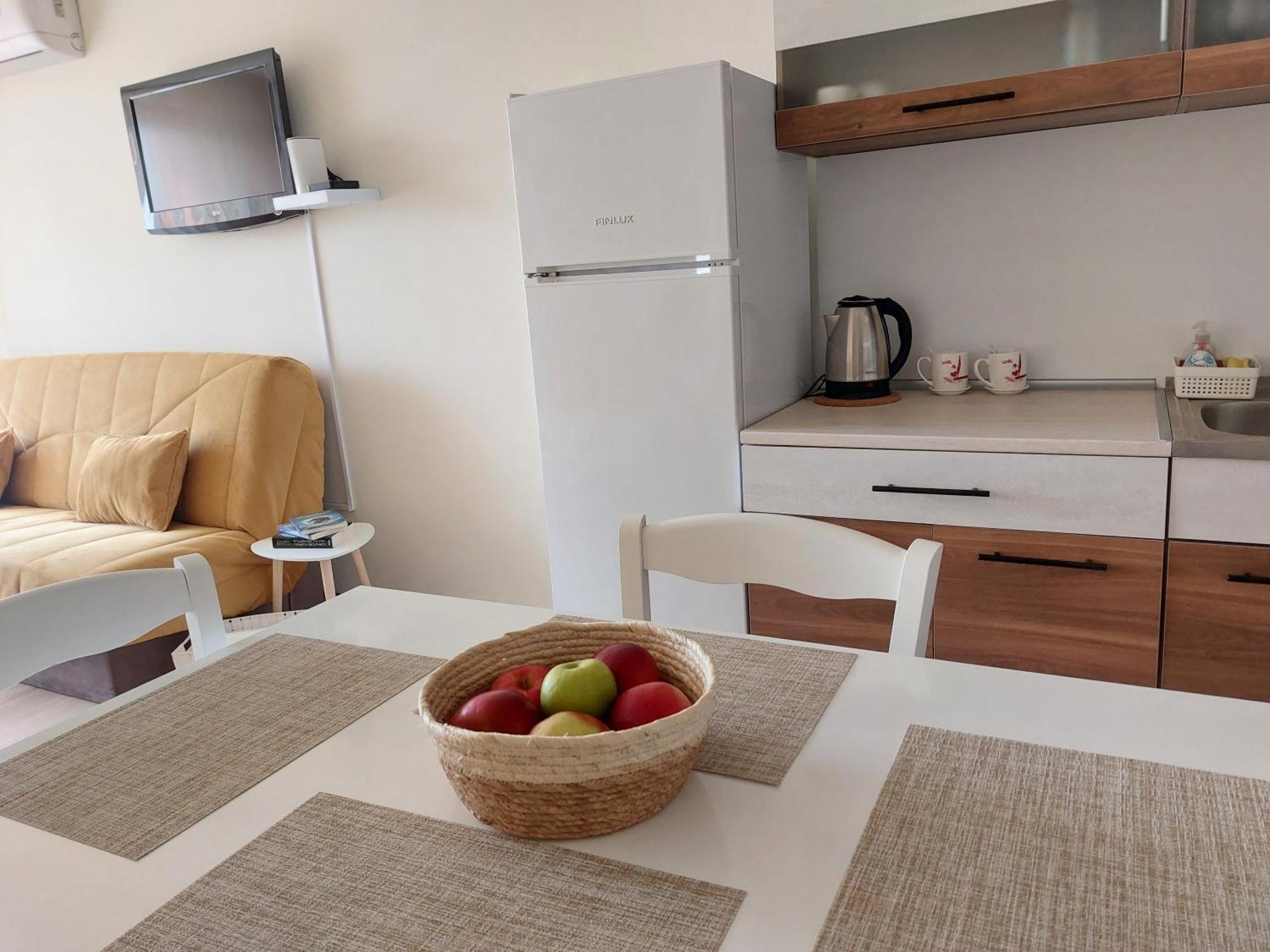 Krimski Apartment - Free Private Parking ヴァルナ エクステリア 写真